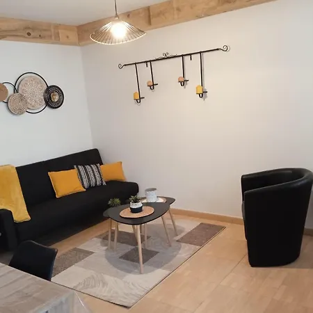 Jolie Maison De Village Holiday home